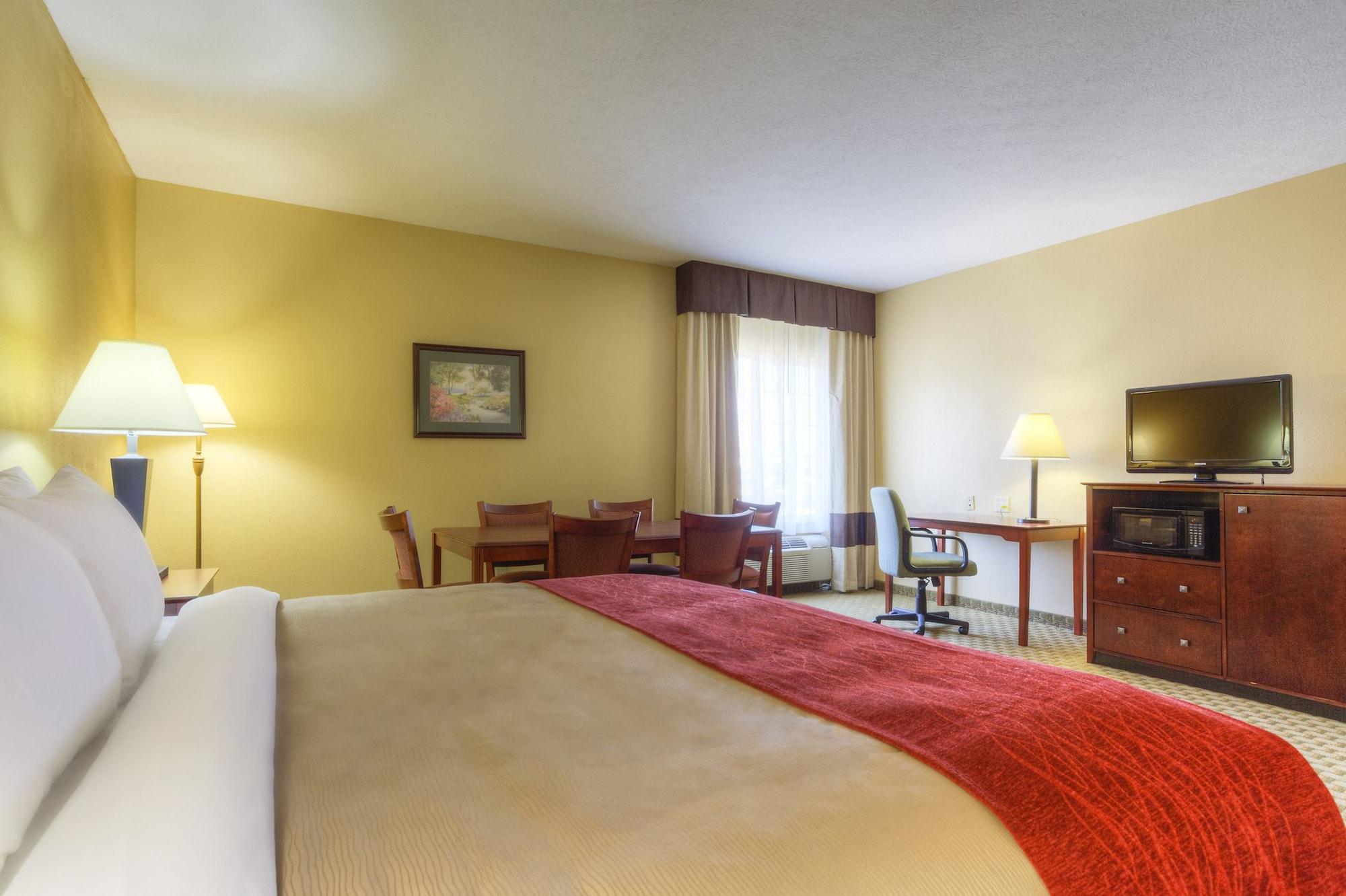 Comfort Inn Henderson Bagian luar foto