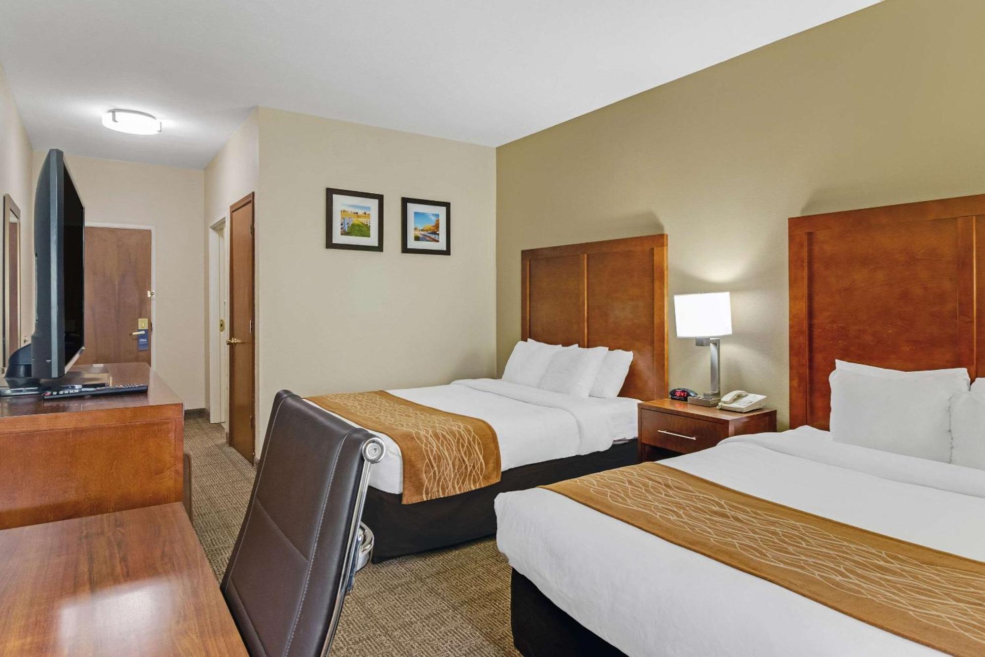 Comfort Inn Henderson Bagian luar foto