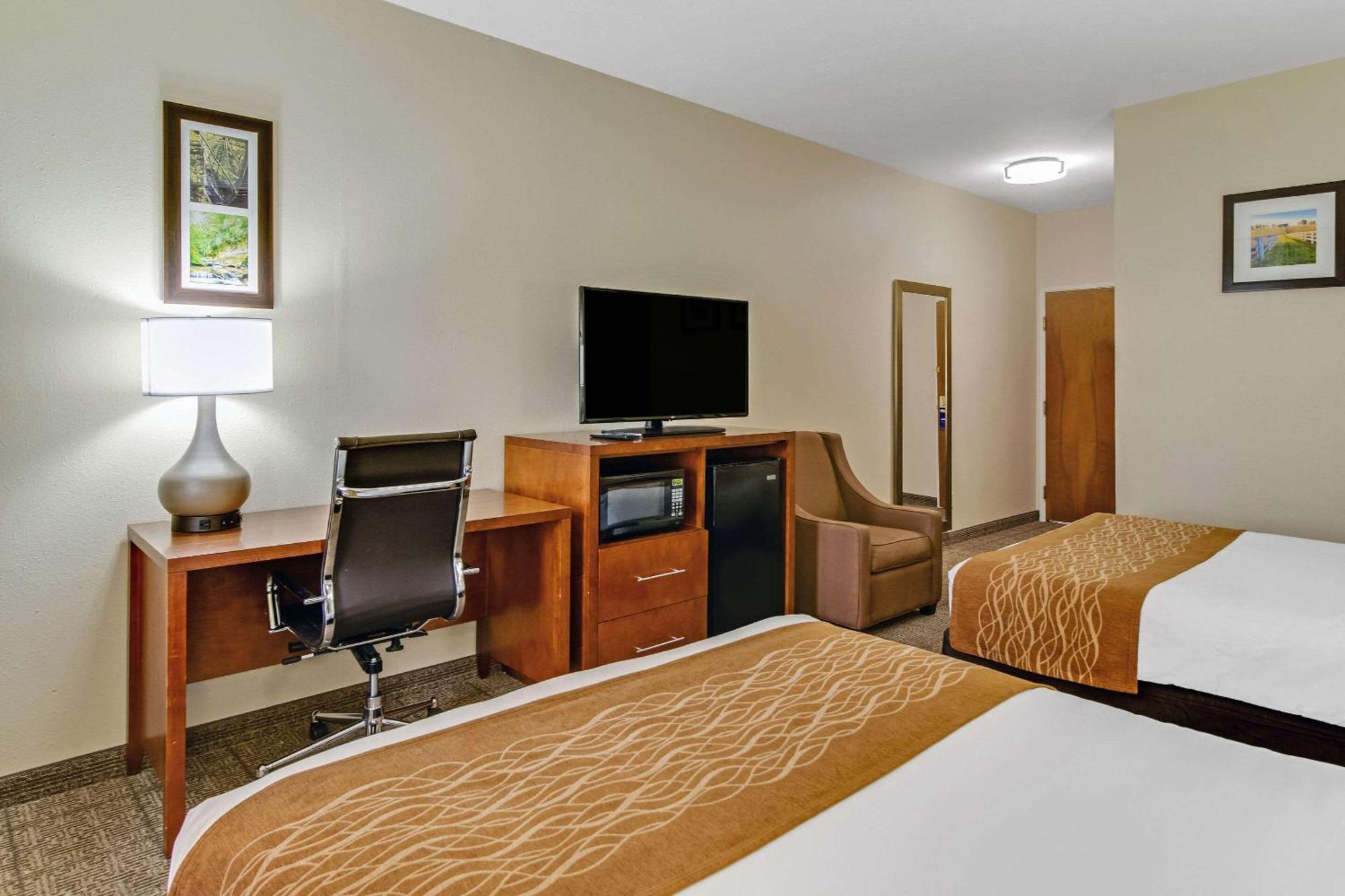 Comfort Inn Henderson Bagian luar foto