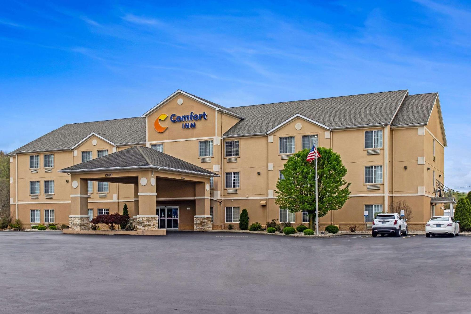 Comfort Inn Henderson Bagian luar foto